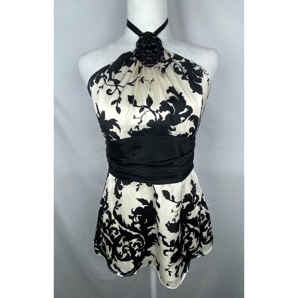 White House Black Market Top Womens‎ 4 Black White 100% Silk Dark Romantic